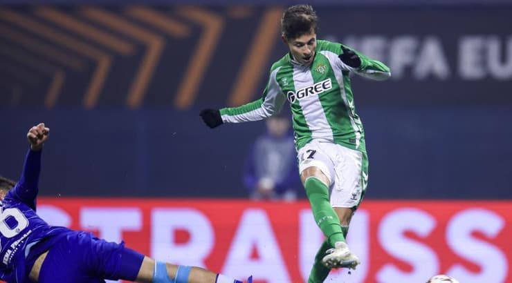 רודריגו ריקלמה מבקיע