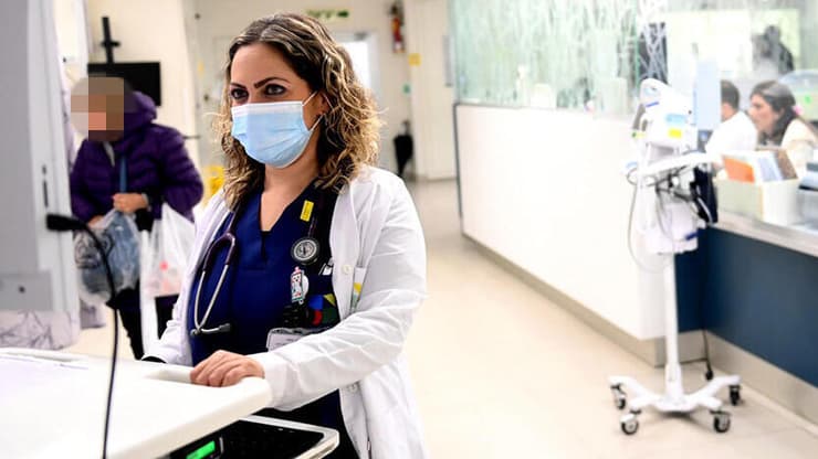 חזרה למסכות במחלקת הילדים בבית החולים וולפסון (צילום: קובי קואנקס) חזרה למסכות במחלקת הילדים בבית החולים וולפסון