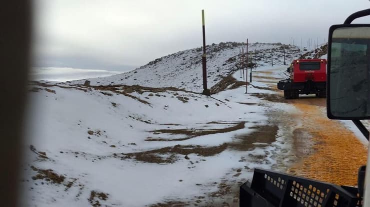 השלג בחרמון, הבוקר (צילום: כפיר סבג ) שלג בחרמון עם בואה של סופת "ביירון"