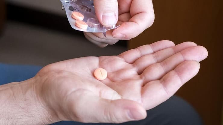 קניית תרופות בעונת השפעת