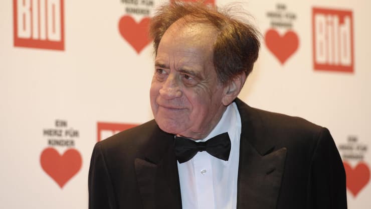 ארתור כהן (צילום: AP Photo/Kai-Uwe Knoth) ארתור כהן