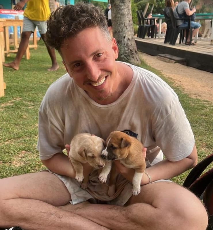 אוהב להתאמן ולעשות הליכות בים. אסף קוטלר (צילום: אלבום ביתי) אסף קוטלר