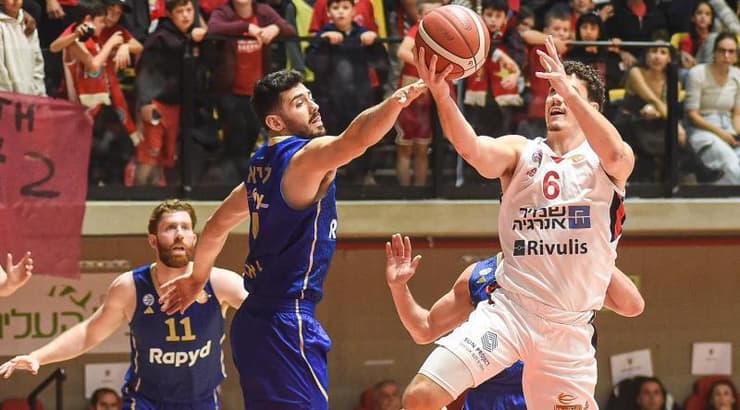 שחר עמיר בפעולה (ניסן עייש) שחר עמיר בפעולה