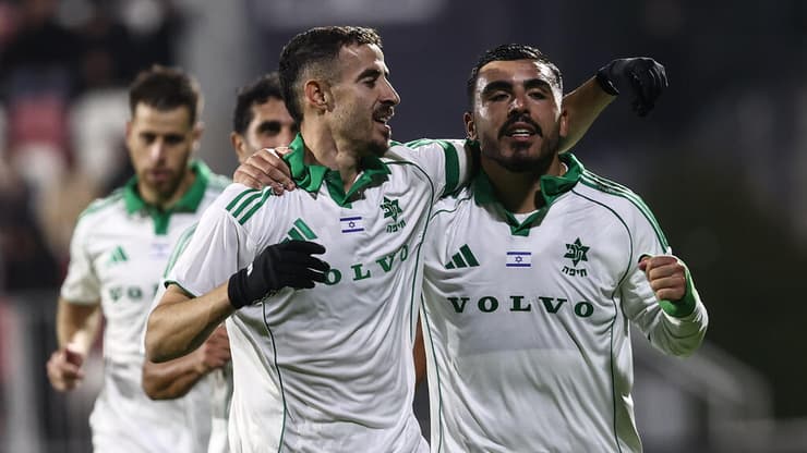 אזולאי וחזיזה (צילום: גיל נחושתן) בני ריינה מכבי חיפה איתן אזולאי דולב חזיזה