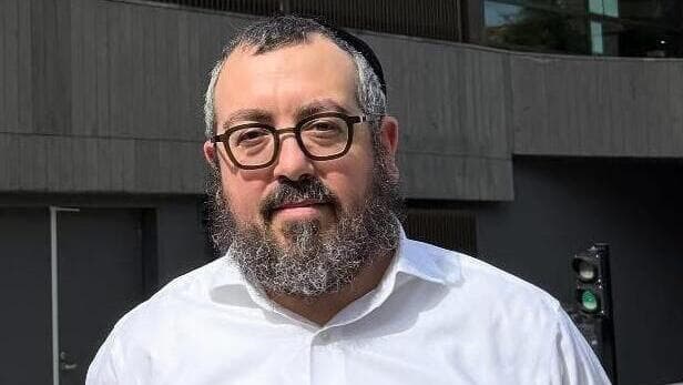 הרב אלי שלנגר ז"ל הרב אלי שלנגר שנרצח בירי ההמוני בסידני