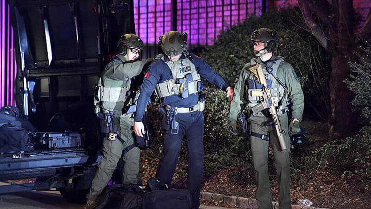 "קיווינו שהיום הזה לא יגיע לקהילה שלנו" (צילום: AP) זירת הירי באוניברסיטת בראון