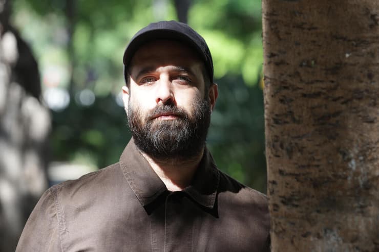 הבמאי תום שובל