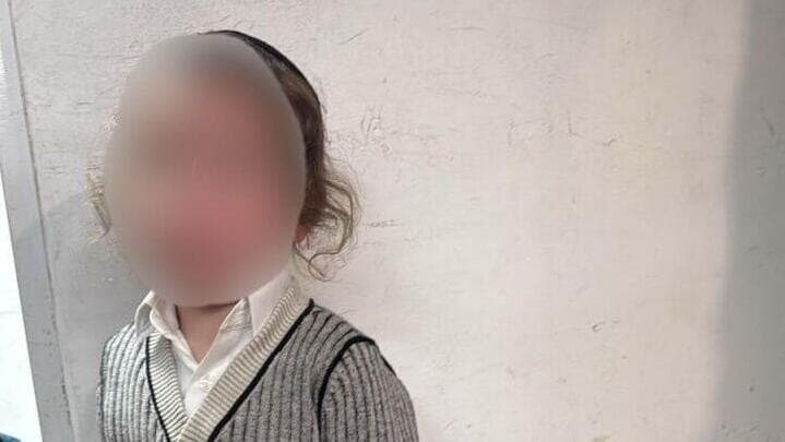 הפעוט שאבד (צילום: סעיף 27א לפי חוק זכויות יוצרים) ילד בן 3 אותר לבד בקלנדיה