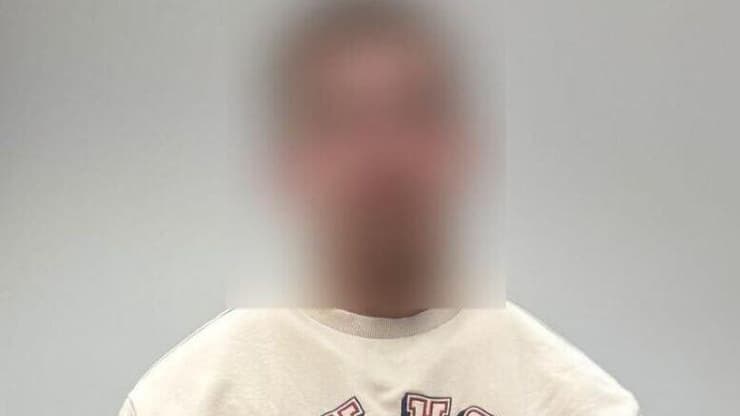 החשוד שנעצר אחרי חצי שנה (צילום: דוברות המשטרה) משטרת ישראל עצרה חשוד ברצח דניאל אסלן בבאר שבע בדירה עם מעבדה לגידול סמים