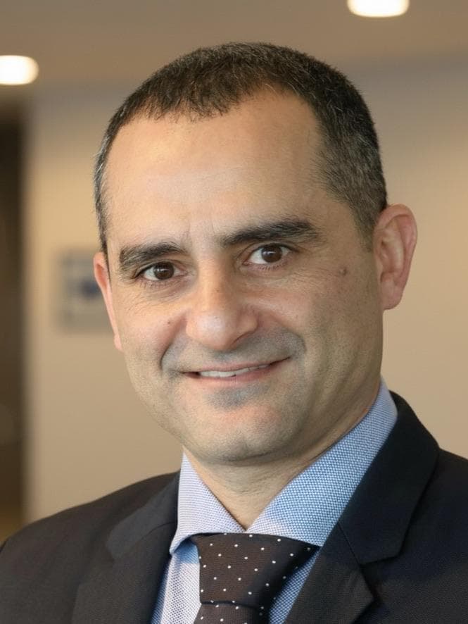 ד"רעובד דניאל, נוירולוג, איכילוב