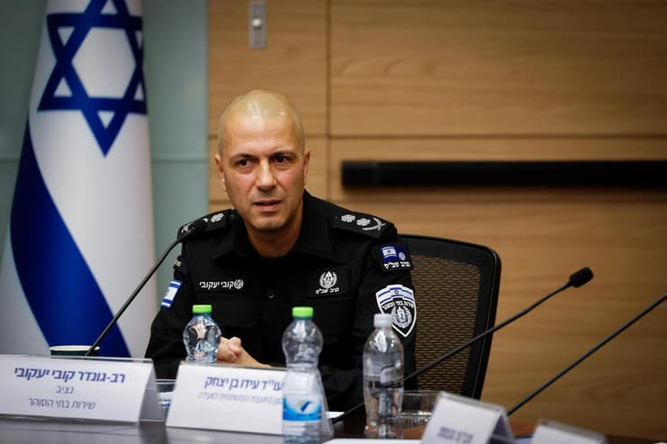 "מח"ש סרבו לערוך עימות". נציב שב"ס יעקובי (צילום: נועם מושקוביץ, דוברות הכנסת) נציב שירות בתי הסוהר קובי יעקובי בועדה לביטחון לאומי