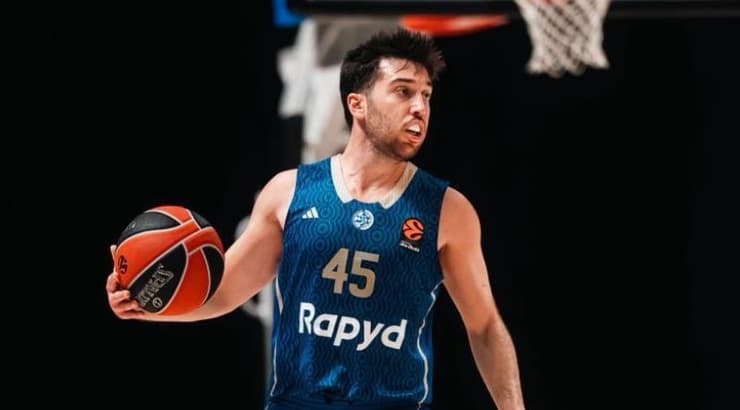 תמיר בלאט (Dubai Basketball) תמיר בלאט