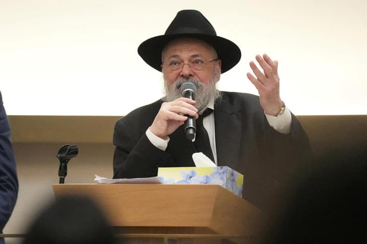 אוסטרליה פיגוע טרור טבח חנוכה סידני הלוויה של אלי שלנגר כשבמרכז התמונה חמיו יהורם אולמן