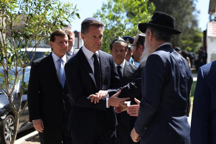 אוסטרליה פיגוע טרור טבח חנוכה סידני ראש ממשלת ניו סאות' וויילס כריס מינס ב הלוויה של אלי שלנגר