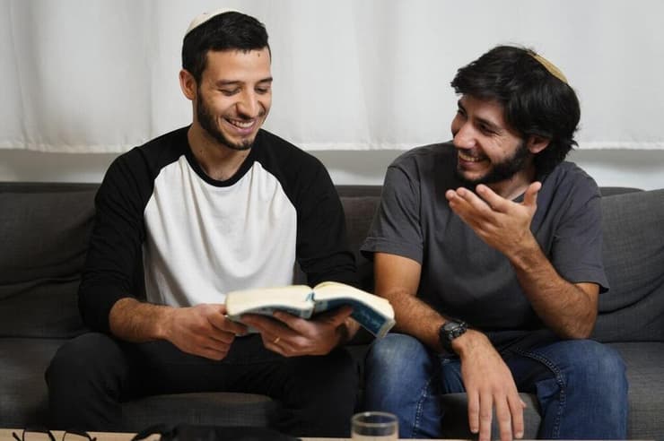  מאיר ואליהו פיטוסי לומדים לקראת החידון
