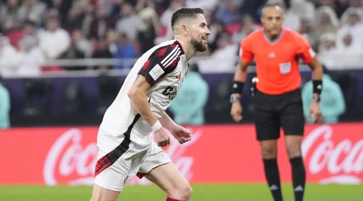 ז'ורז'יניו רץ לחגוג (IMAGO) ז'ורז'יניו רץ לחגוג