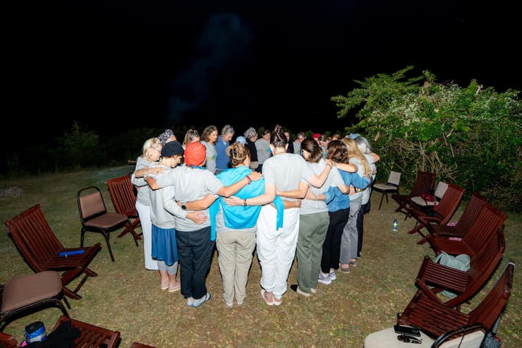 מסע החוסן של האמהות השכולות באוגנדה