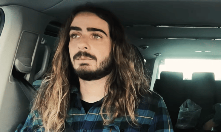 לירון אטיה, סולן הפיל הכחול (צילום מסך, יוטיוב) לירון אטיה, סולן הפיל הכחול