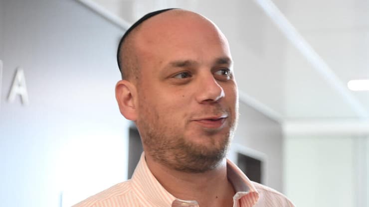 אלי פלדשטיין