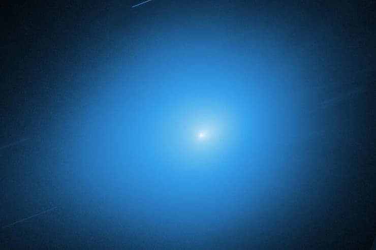 מתנת חג מולד מוקדמת לאסטרונומים. השביט 3I/Atlas בצילום של טלסקופ החלל האבל בחודש שעבר