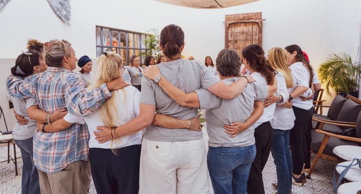 מסע החוסן של האמהות השכולות באוגנדה