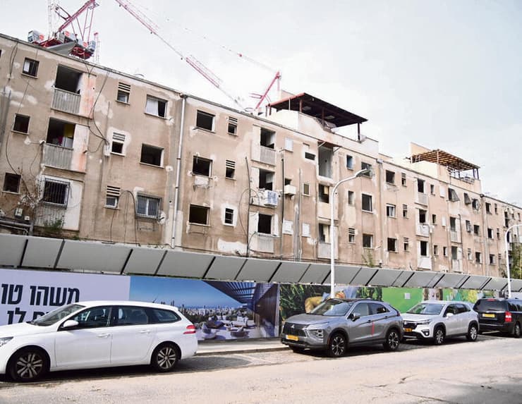 שכונה עם נגישות גבוהה לתחבורה ציבורית (צילום: יאיר שגיא) ההרס לאחר פגיעת הטיל האיראני ופרויקטים של התחדשות בשכונת המצבה | צילום: יאיר שגיא