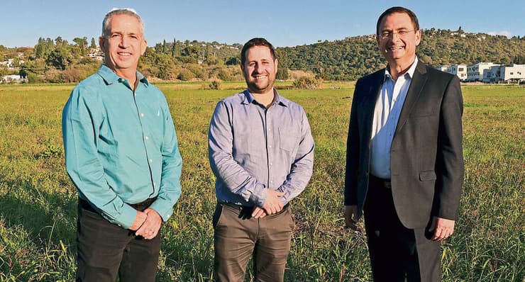 מימין: רומן פרס, עידו גרינבוים, גיל לין | צילום: אלעד גרשגורן