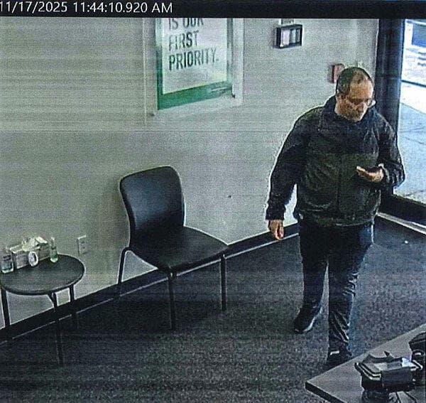 קלאודיו ולנטה חשוד בטבח באוניברסיטת בראון וברצח הפרופסור מ-MIT נונו לוריירו