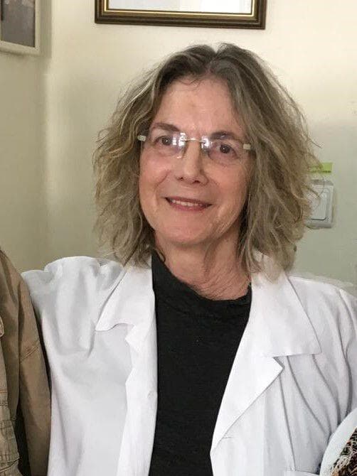 ד"ר מרגלית לורבר, מומחית ברפואה פנימית, ראומטולוגיה, אימונולוגיה ואלרגולוגיה.