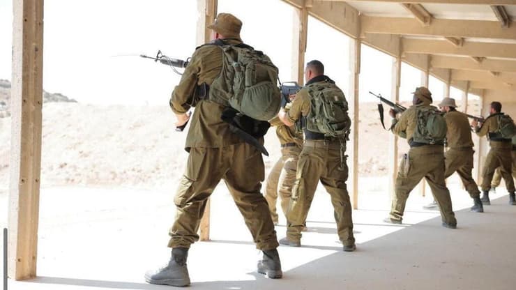 לוחמי מילואים באוגדת דוד יצטיידו  בנשקים שיישארו עמם באופן קבוע בביתם כחלק מהפקת לקחי השבעה באוקטובר 