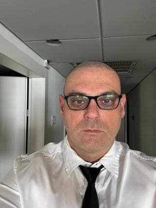 עורך דין זיו גלעד