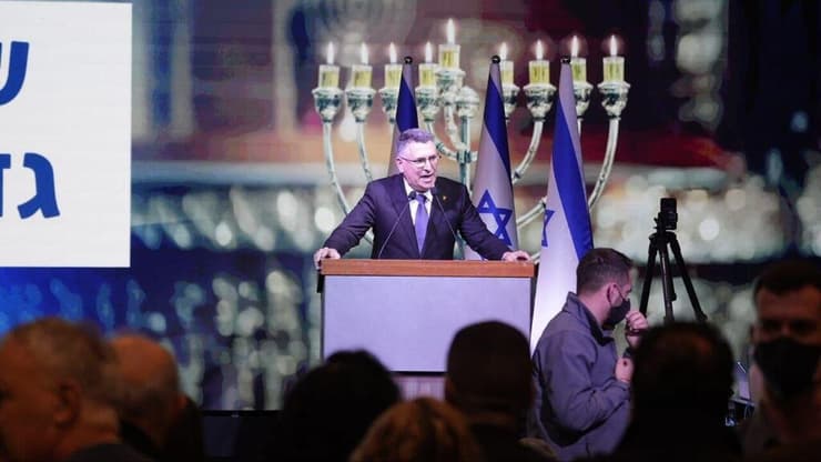 שר החוץ גדעון סער בכנס הדלקת נרות חנוכה