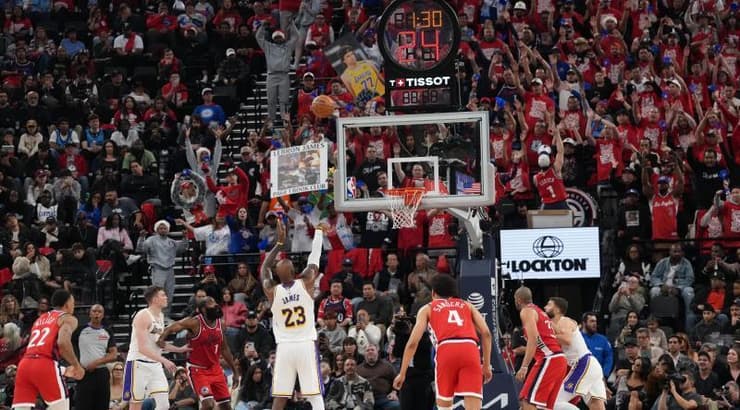 לברון ג'יימס (רויטרס) לברון ג'יימס