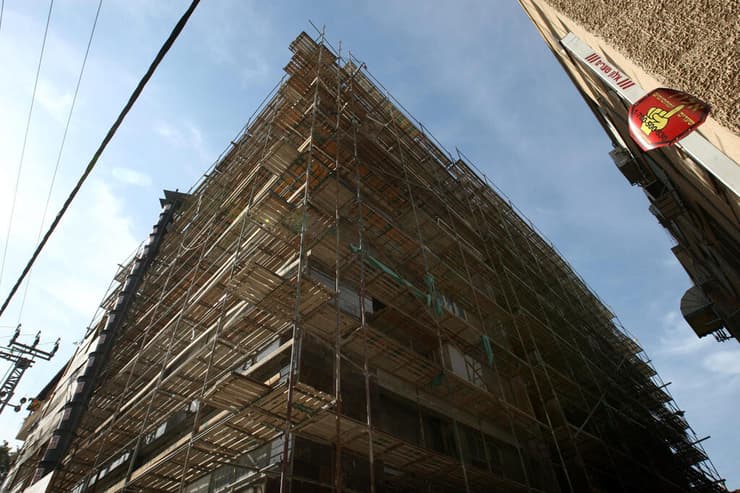 תמ"א 38 בראשון לציון (צילום: עמית שעל) תמ"א 38 בראשון לציון