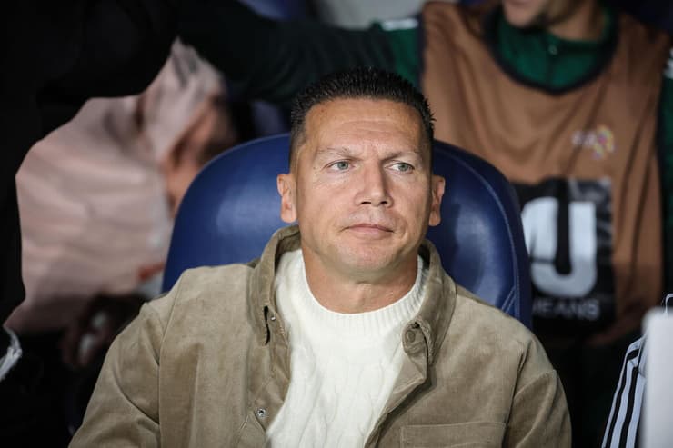 מחפש תיקון. ברק בכר (צילום: עוז מועלם) ברק בכר