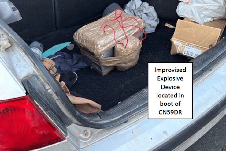 מטען חבלה מאולתר שאותר ב רכב של המחבלים סג'יד ו ו נאביד אכרם מ סידני אוסטרליה טבח חנוכה ב בונדיי ביץ'