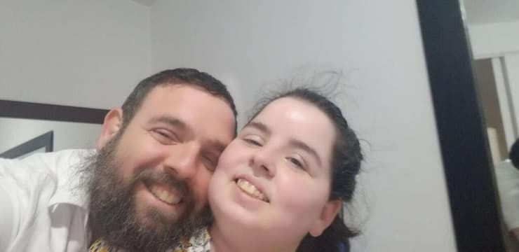 חזקי ליפשיץ עם בתו