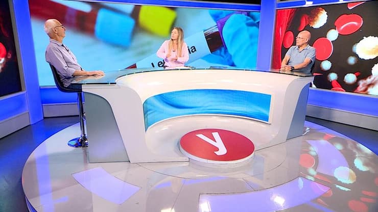 פאנל CLL אסטרהזניקה