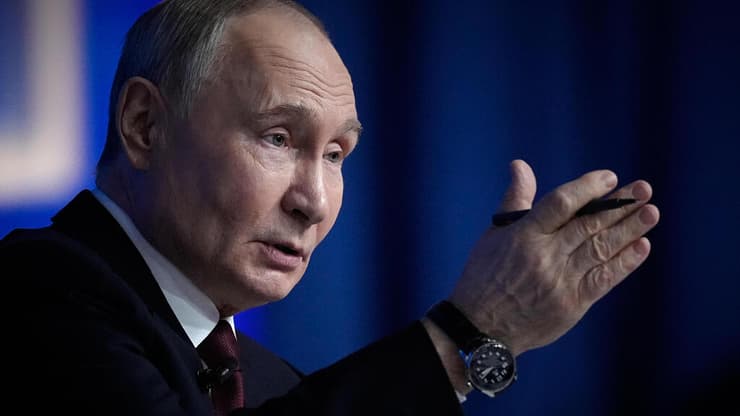 נשיא רוסיה ולדימיר פוטין במסיבת עיתונאים לסיכום שנה 19 בדצמבר