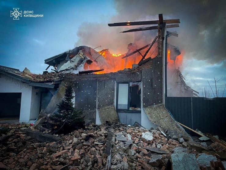 מתקפה של רוסיה על אוקראינה נזק באזור קייב