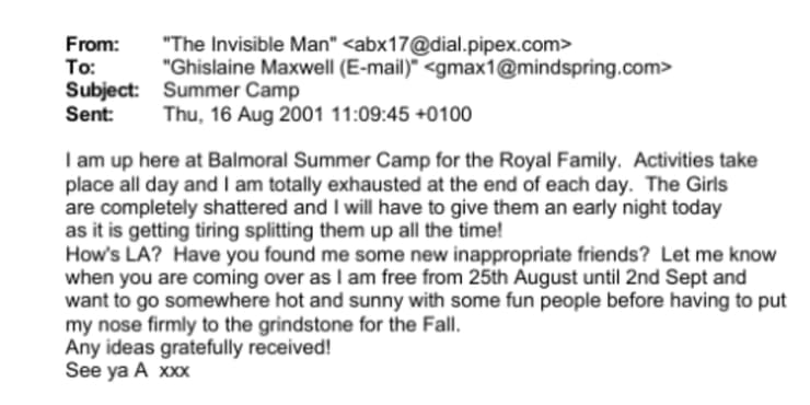מייל שנחשף ב תיקי אפשטיין מאדם שמזדהה רק כ " האיש הבלתי נראה " שיועד ל גיליין מקסוול ומדבר על טירת בלמורל של משפחת המלוכה ב בריטניה