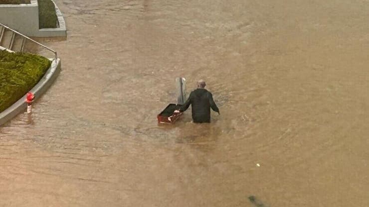 שיטפון בנתניה