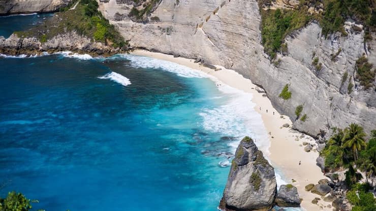 ו החוף של חוף דיימונד, נוסה פנידה