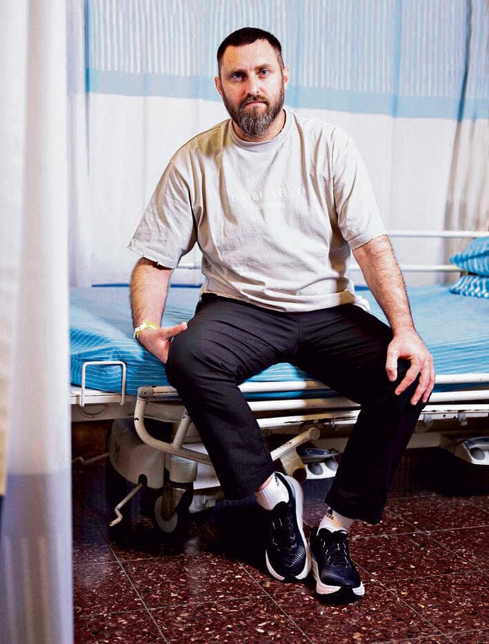 יוני דסקלו במהלך השיקום