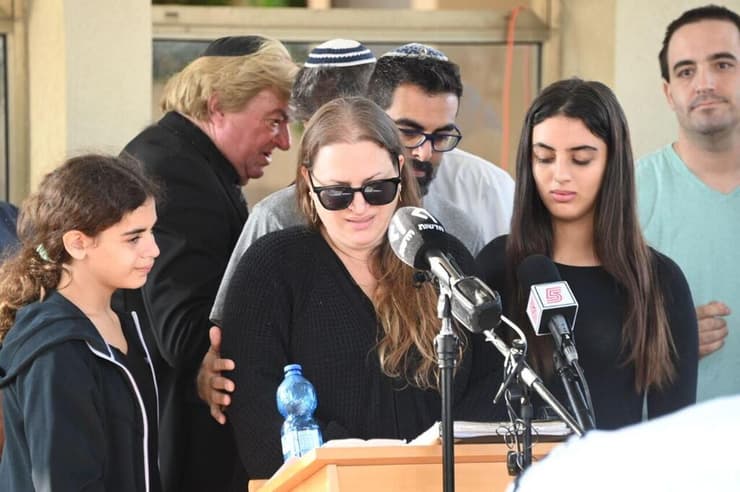 ההלוויה של אבי מלר