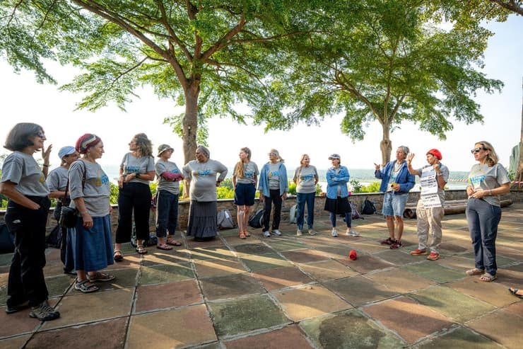 מסע החוסן של האמהות השכולות באוגנדה