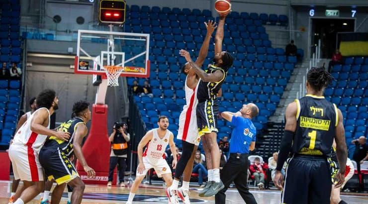 פתיחת המשחק