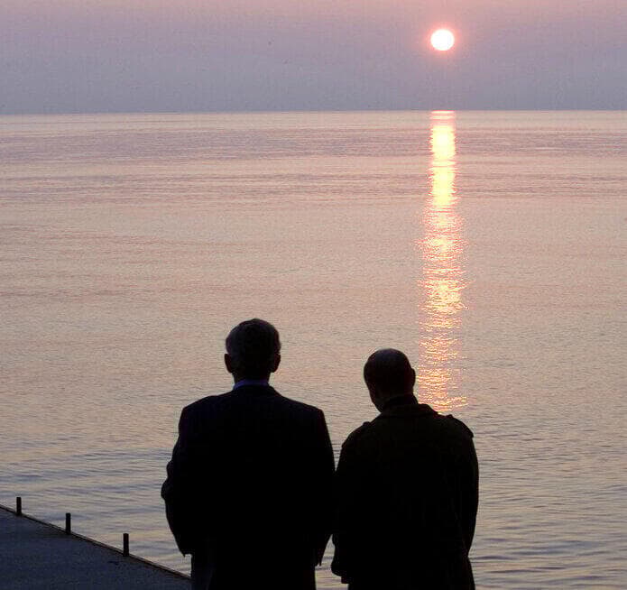 ארכיון 2004 נשיא ארה"ב ג'ורג' בוש עם נשיא רוסיה ולדימיר פוטין