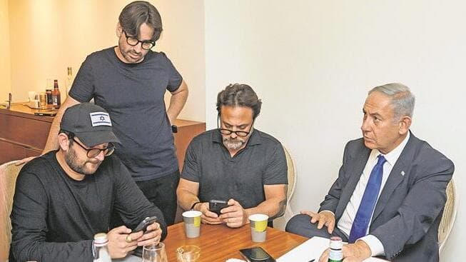 ראש הממשלה בנימין נתניהו עם עופר גולן, ישראל איינהורן ויונתן אוריך