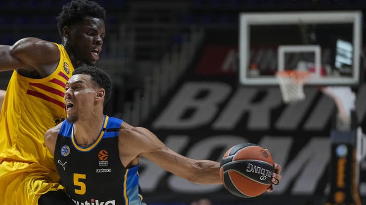 ג'יימס נאג'י מול ווייד בולדווין